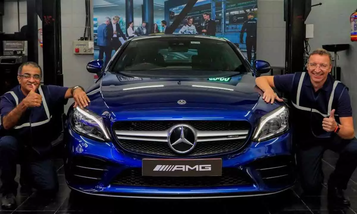 Mercedes-Benz inaugurates Auto Hangar MAR 2020 service center in Mumbai