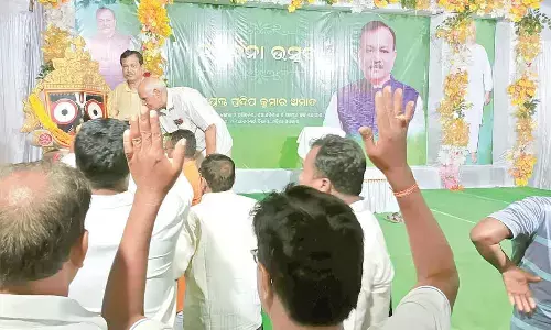 Grand welcome to Minister Pradip