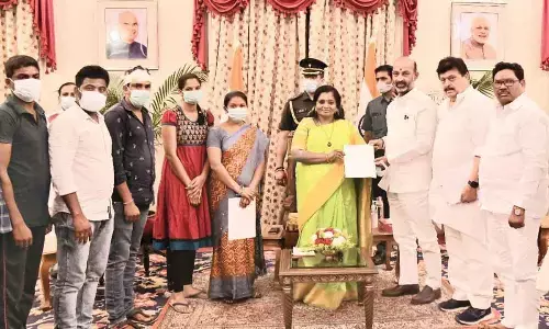 TBJP team with Gouravelli oustees meets Governor Tamilisai Soundararajan