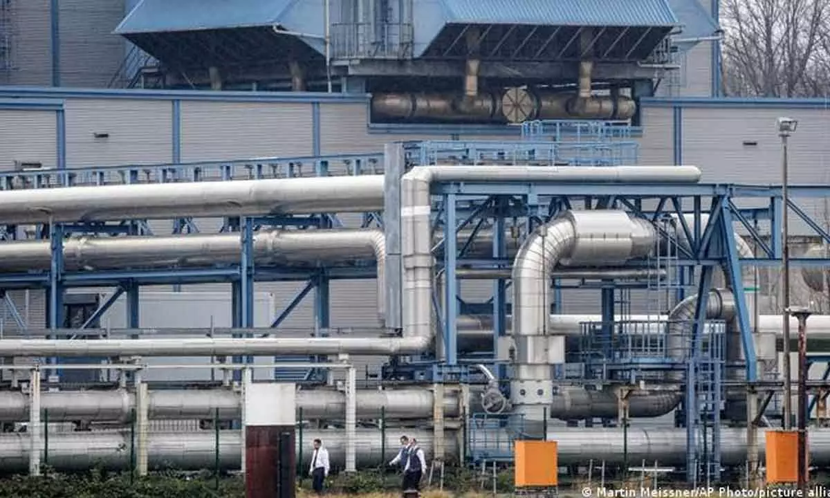 Russia continues to slash gas supply to Europe