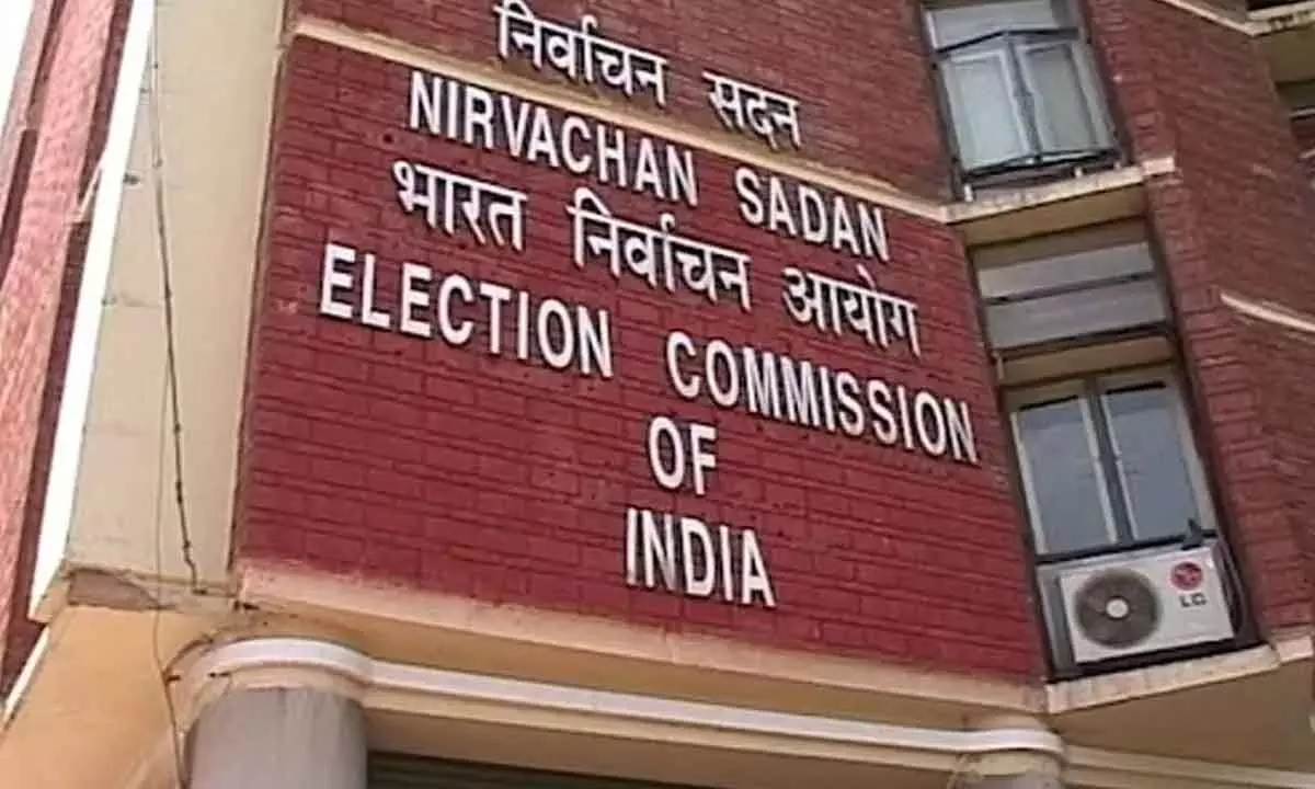 Election Commission wants people fighting from two seats banned