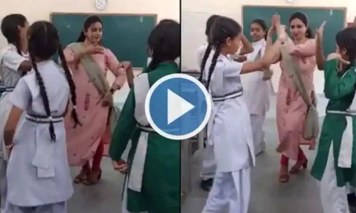School Student Xx Video - Watch The Trending Video Of Delhi Govt School Teacher Dancing With Girls