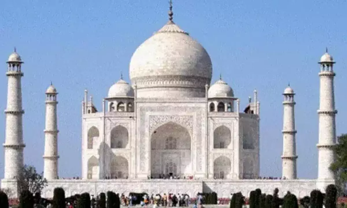Good news to all tourists, no entry fee at Taj Mahal.