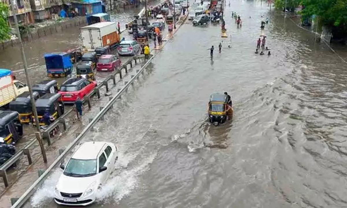 Heavy rains lashed Kakinada district on Tuesday and there was no respite till afternoon.