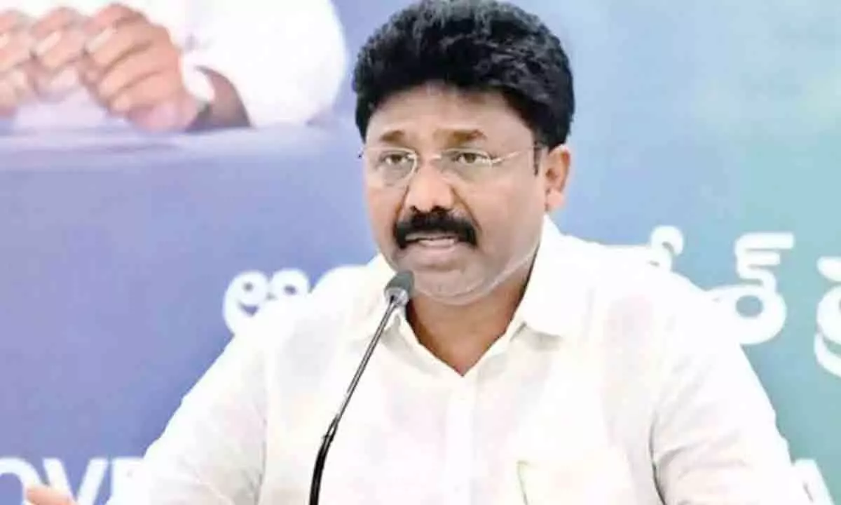 Municipal administration minister Suresh accuses former CM Chandrababu Naidu of opposing efforts by the YSRCP govt to provide quality education to poor students