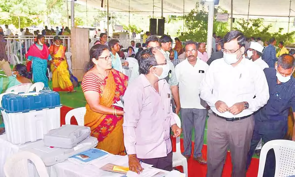 District Collector KVN Chakradhar Babu inspecting polling arrangements at Atmakur on Wednesday