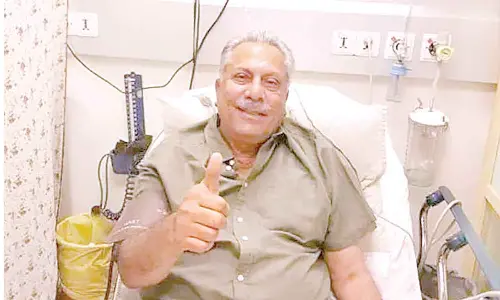 Zaheer Abbas admitted in London hospital ICU