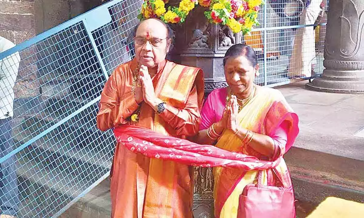 Mridangam maestro Yella Venkateswara Rao with his wife at Simhachalam temple in Visakhapatnam