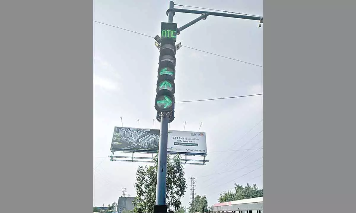 Hyderabad: New smart traffic signals to come up in city