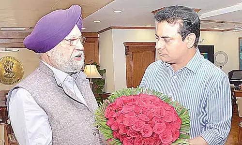 KTR seeks Centres assistance for rapid transit system