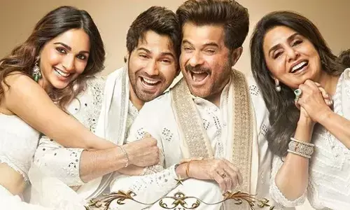 JugJugg Jeeyo movie Twitter Review: Karan johar hit it out of the park
