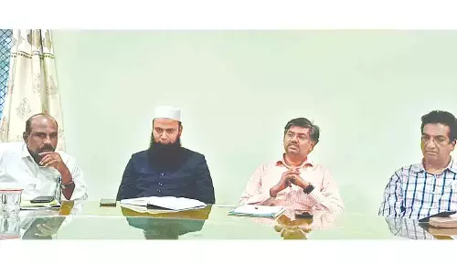 The experts’ team of ASCI speaking to the media