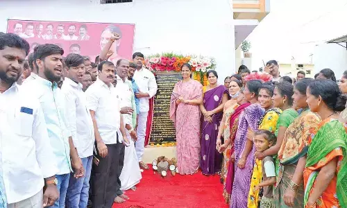 Education Minister Sabitha Indra Reddy inaugurates CC roads