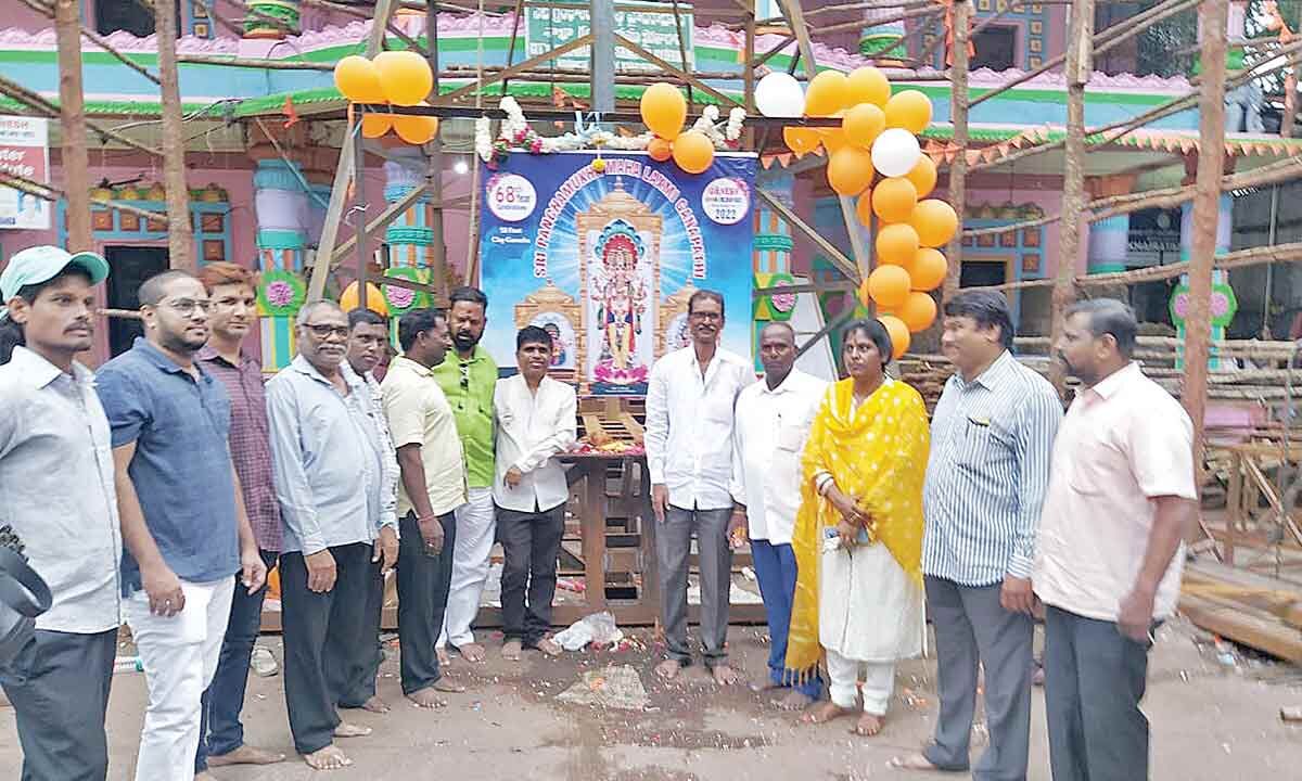 Hyderabad: Clay Khairatabad Maha Ganapati to be 50ft tall