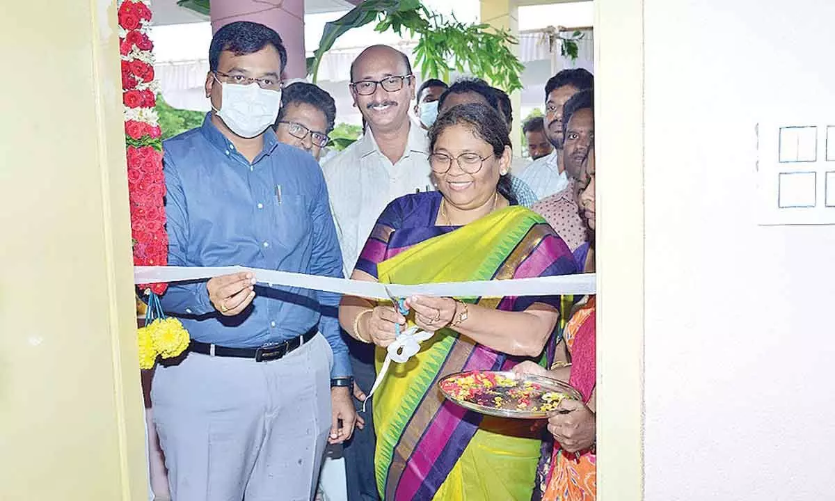 District Collector KVN Chakradhar Babu inaugurating the hostel rooms at VSU campus along with V-C Prof GM Sundaravalli in Nellore on Monday