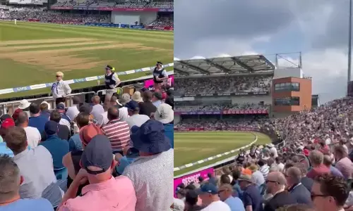 Watch The Trending Video Of Man Dressed As Boris Johnson Gets Dashed By Police