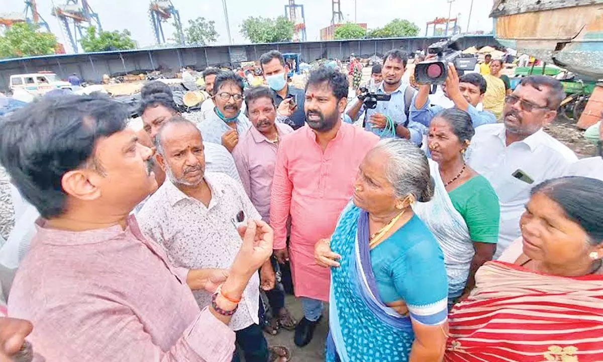 BJP MP GVL Narasimha Rao interacting with the members of fishermen community in Visakhapatnam on Tuesday