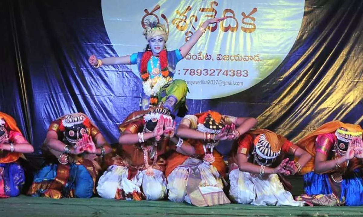 A scene from ‘Mohini Bhasmasura’ play organised at Velidandla Hanumantharaya Grandhalayam Hall in Vijayawada
