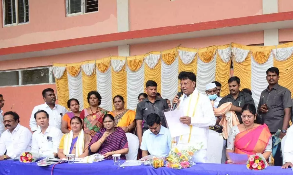 Gajuwaka MLA T Nagireddy addressing the gathering in Visakhapatnam on Wednesday