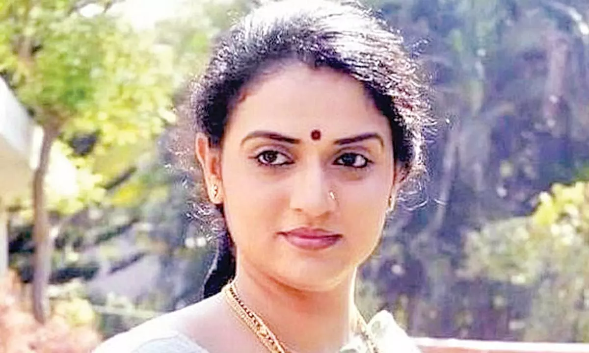 Pavitra Lokesh seeks police probe into online slander campaign