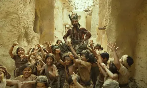 Ji Huzoor Song From Ranbir Kapoors Shamshera Is Out