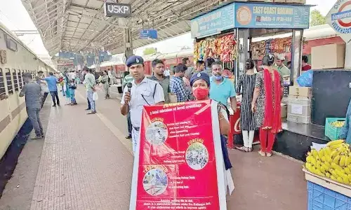 Awareness campaign against track crossings