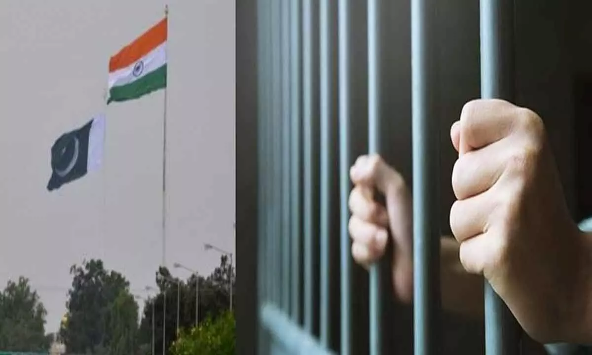 India, Pakistan share list of prisoners