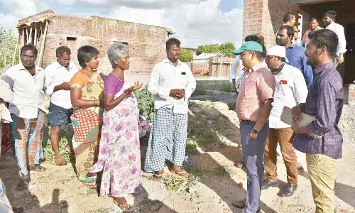 Call to avail Jagananna housing colonies scheme