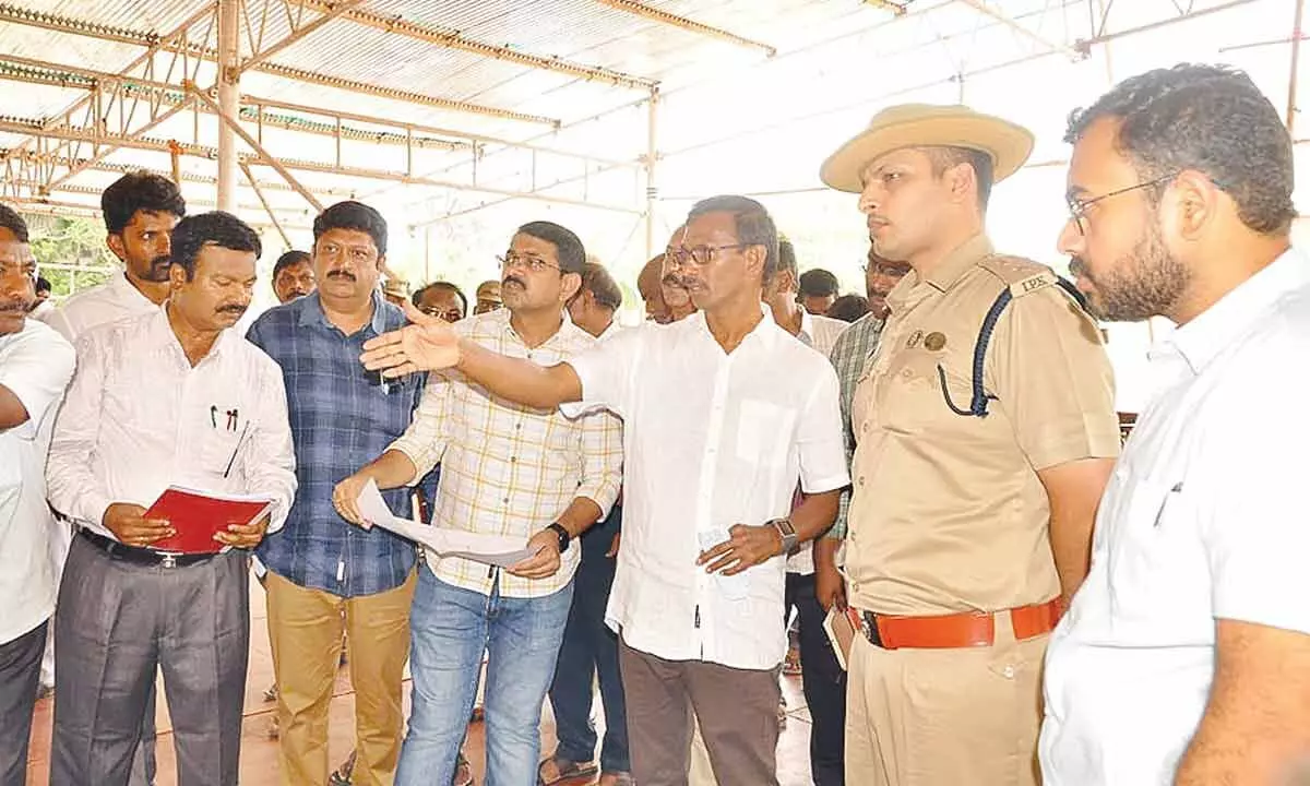 Kurnool Collector P Koteswara Rao and SP Siddarth Kaushal inspecting the arrangements for Chief Minister Y S Jagan Mohan Reddy’s visit in Adoni on Sunday