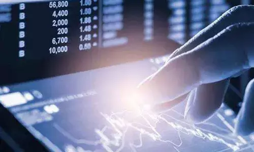 Trading range narrowing down amid volatility