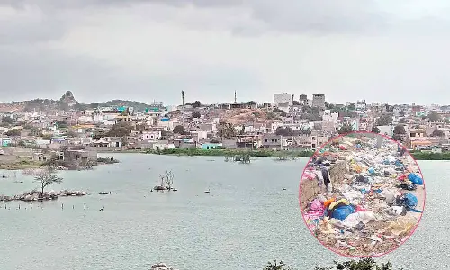 Fresh showers trigger fears among Osman Nagar people