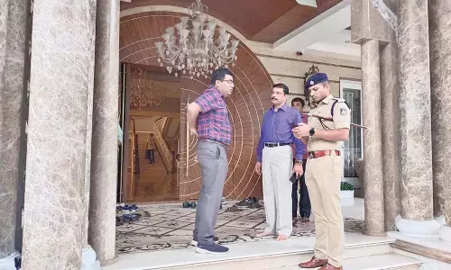 ACB raids MLA Zameers residence, office in Bengaluru