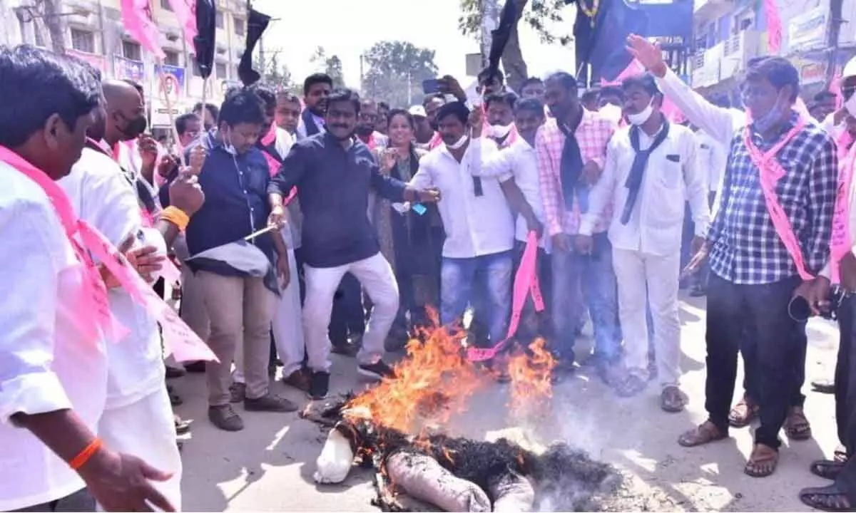 TRS cadre protests across the state against centres decision to hike LPG prices
