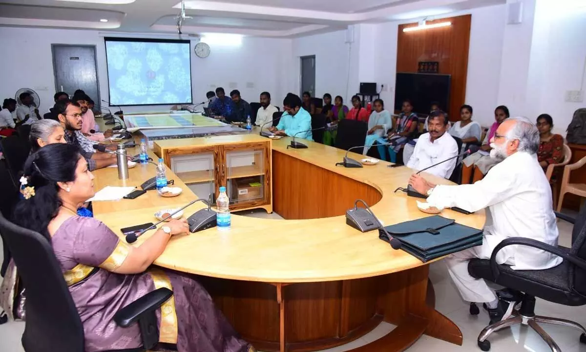 KBR Verma addressing a meeting at Adikavi Nannaya University in Rajamahendravaram on Thursday