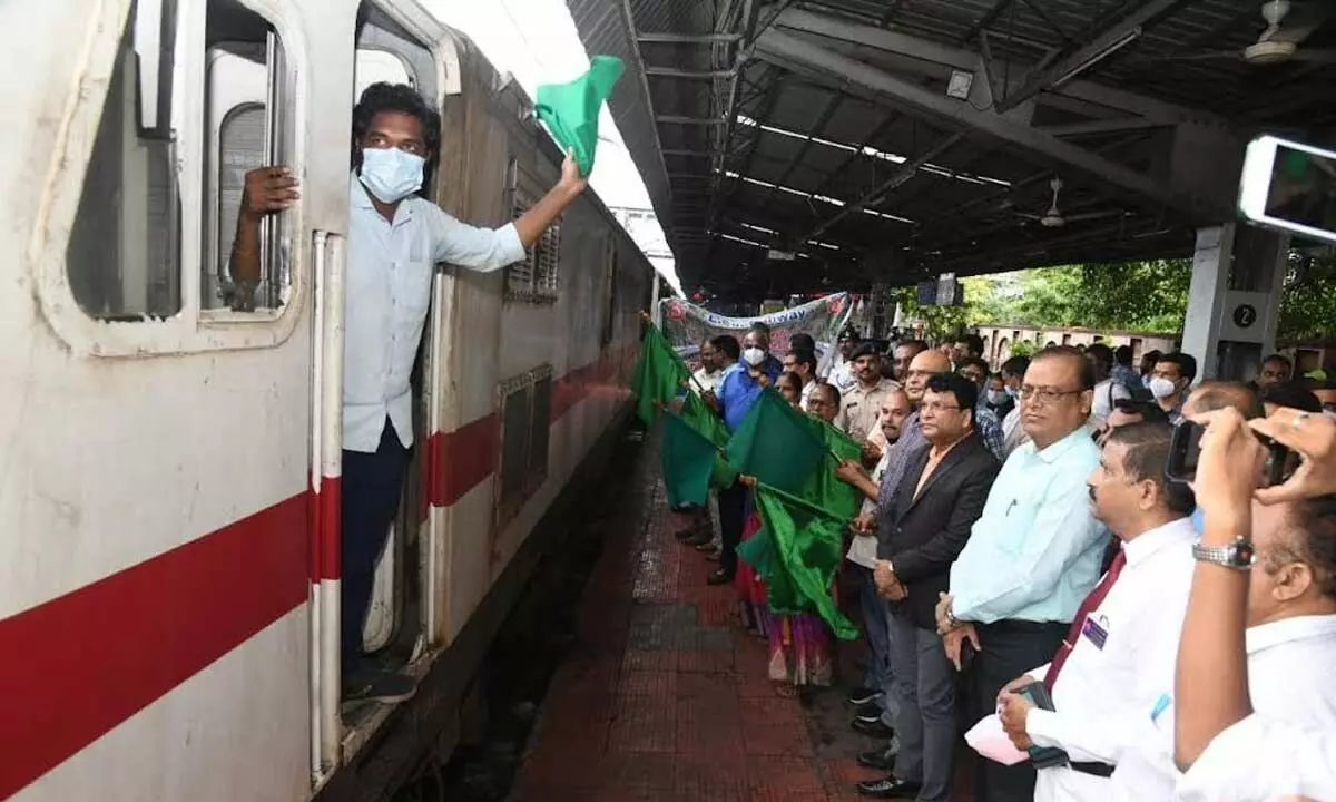 Visakhapatnam- Sainagar Shirdi express is being flagged off by station director Manabesh Mishra and DRM Anup Satpathy in Visakhapatnam on Thursday