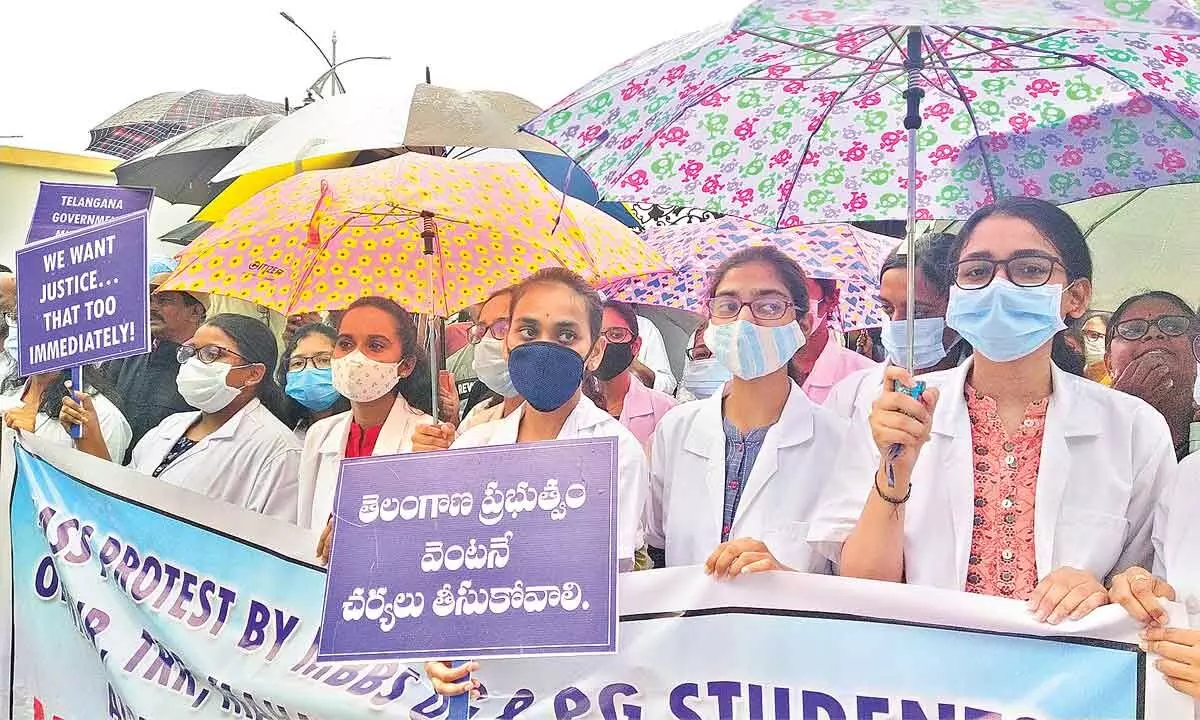 Warangal: Students suffer as medical seats row continues