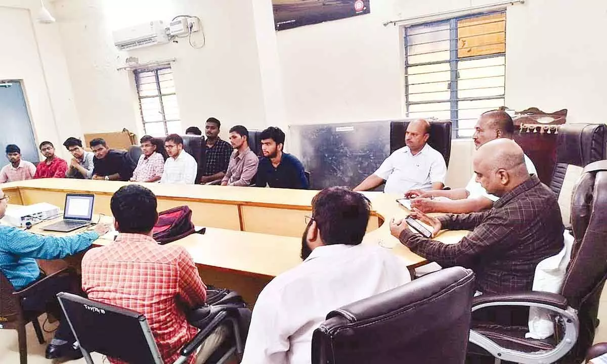 Awareness seminar on Indian Railways innovation policy being held at SV University on Friday