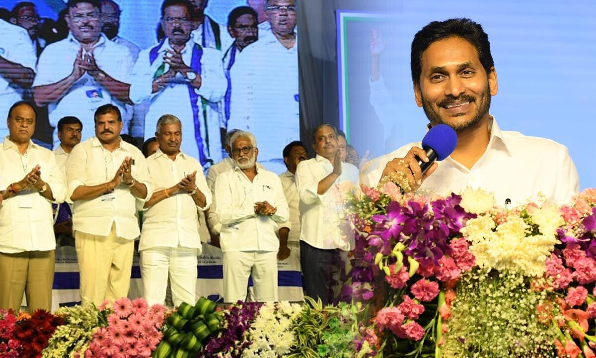 YS Jagan Mohan Reddy Elected YSRCP President For Lifetime