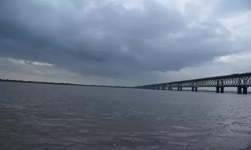 Water level in Godavari increased due to incessant rainfall in the neighbouring states