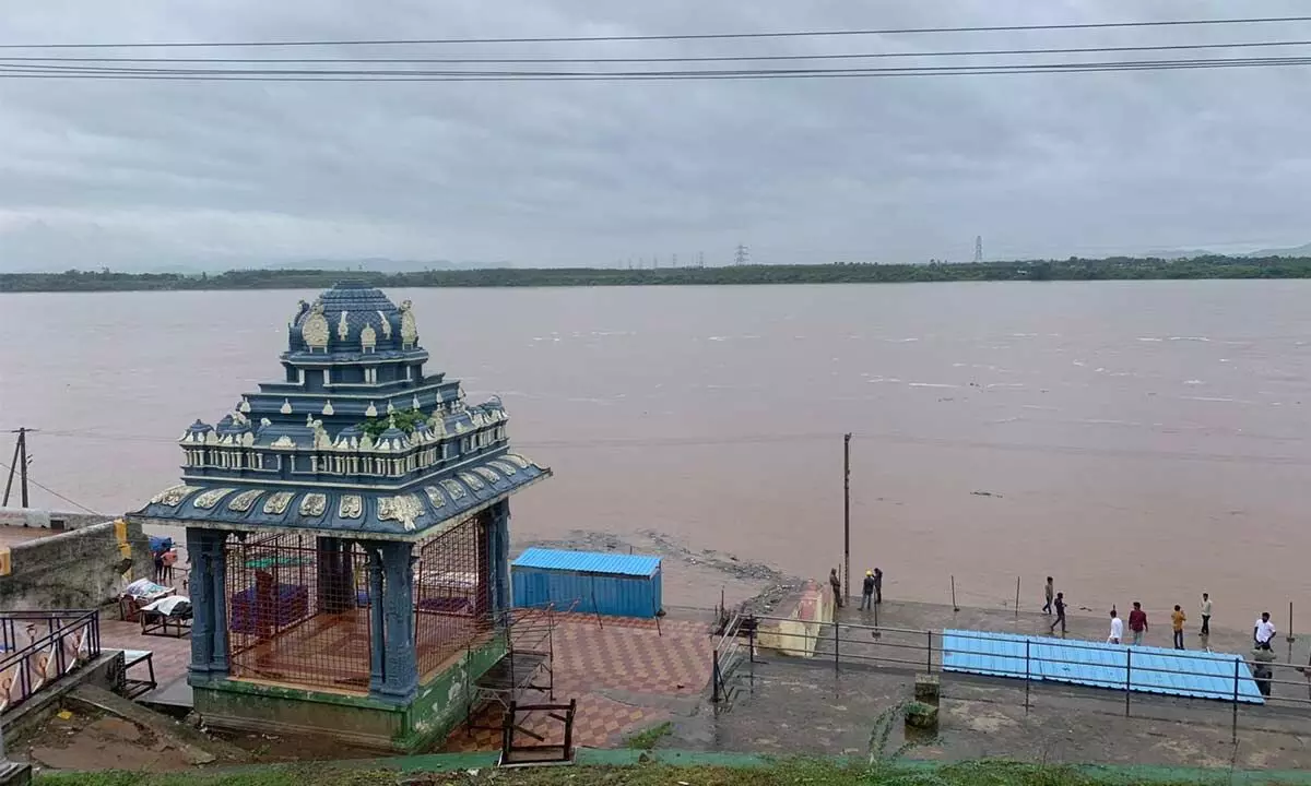 Godavari water level reaches at 49 feet at Bhadrachalam