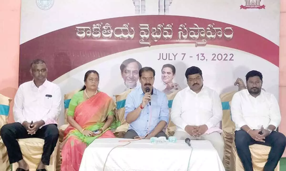 Chief Whip D Vinay Bhaskar speaking to media persons in Hanumakonda on Monday. Warangal East MLA Nannapuneni Narender is also seen