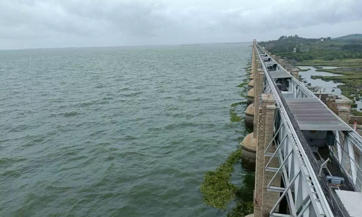 Tungabhadra dam brims with floodwater on Tuesday