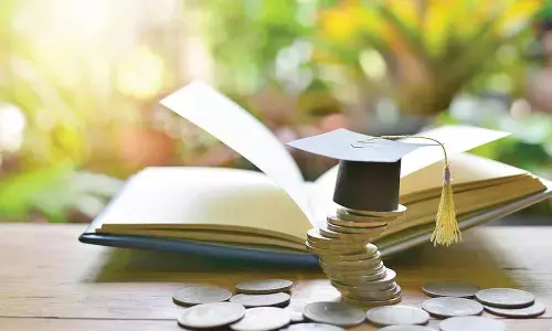 Self-made badge by opting for an education loan