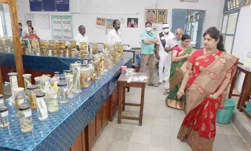 TTD JEO Sada Bhargavi inspecting the arrangements at SV Arts College in Tirupati on Tuesday ahead of the NAAC team visit