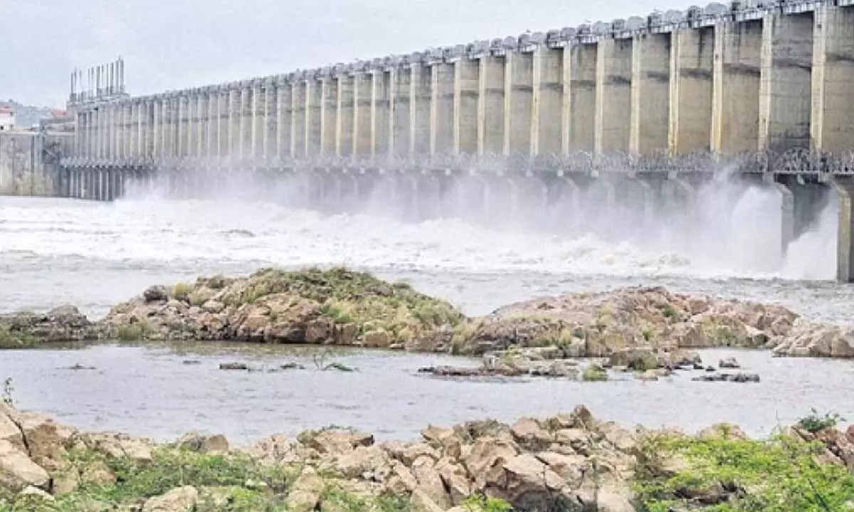 18 gates of Jurala project lifted in wake of heavy inflows