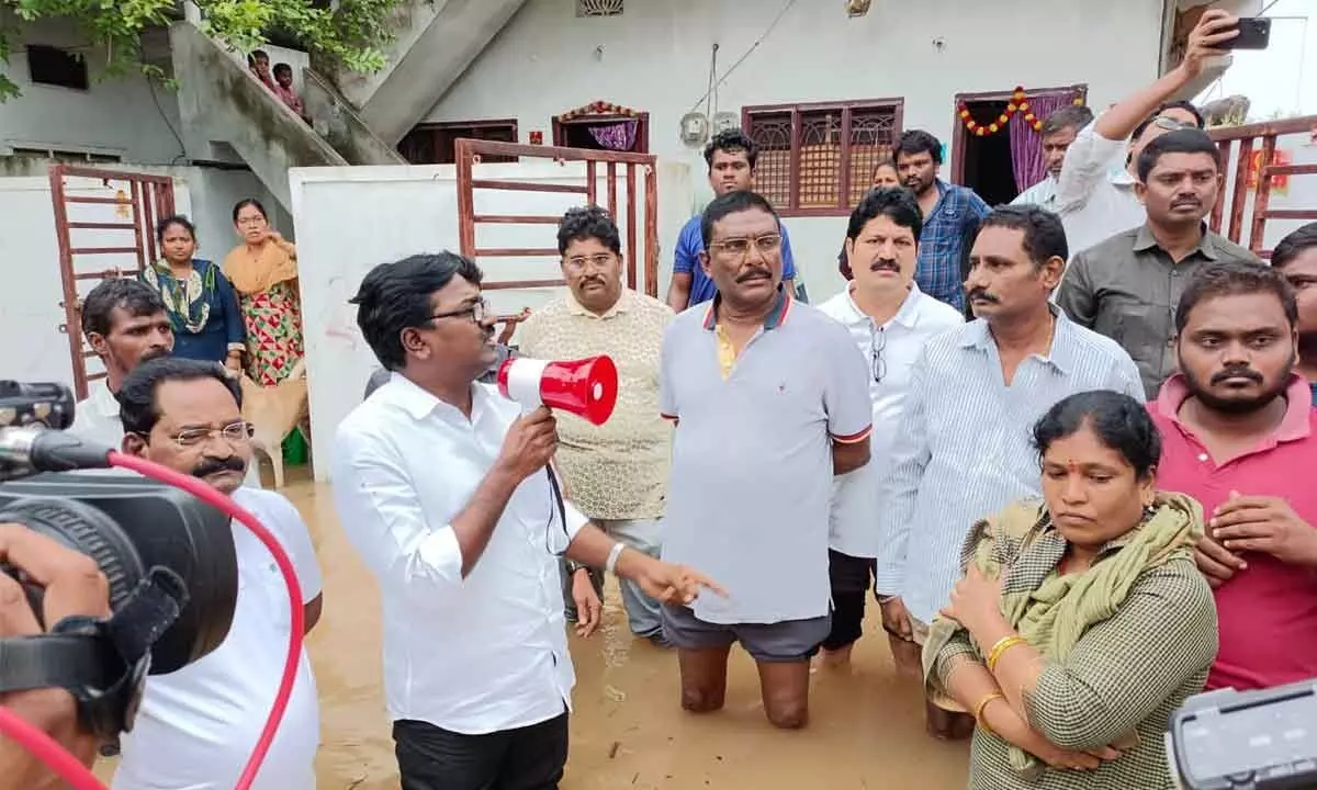 Puvvada visits low-lying areas in Khammam