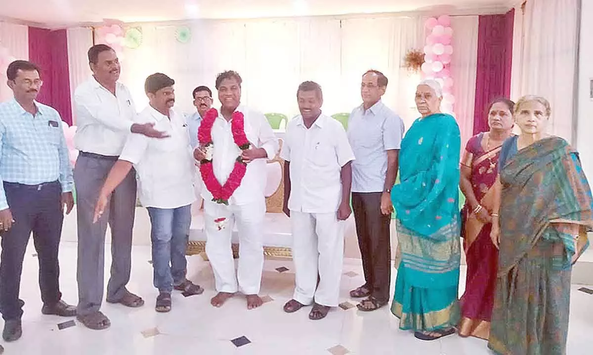 Ballad Singer and MLC Goreti Venkanna felicitated in a programme held in Anantapur on Friday