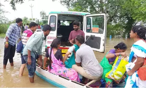 Flood water reaches 69 feet mark in Godavari river at Bhadrachalam