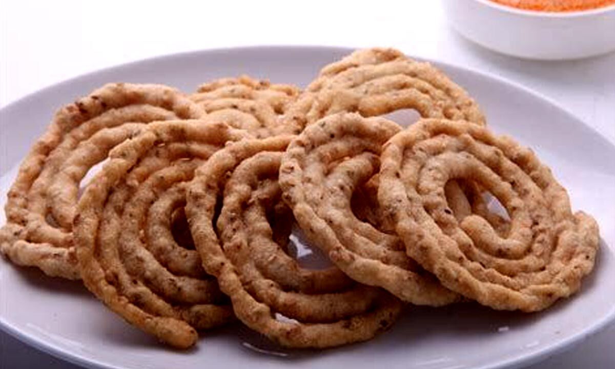 Learn How to Prepare Sakinalu: Telangana's Traditional Snack