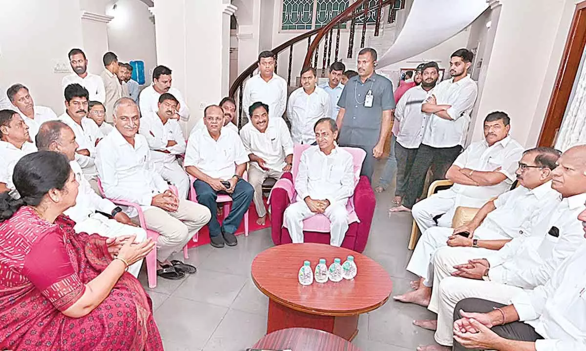 Chief Minister K Chandrashekar Rao, who will be carrying out an aerial survey of flood-affected areas, stayed in Warangal for night halt. During his stay he interacted with local ministers, MLAs, MLCs, other public representatives and officials at Capt Lakshmikantha Raos residence in Hanamkonda on Saturday.